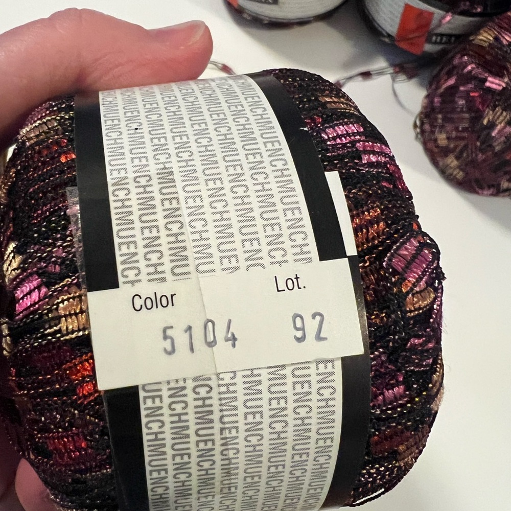 Muench yarns Helix nylon novelty yarn - Picture 6 of 8